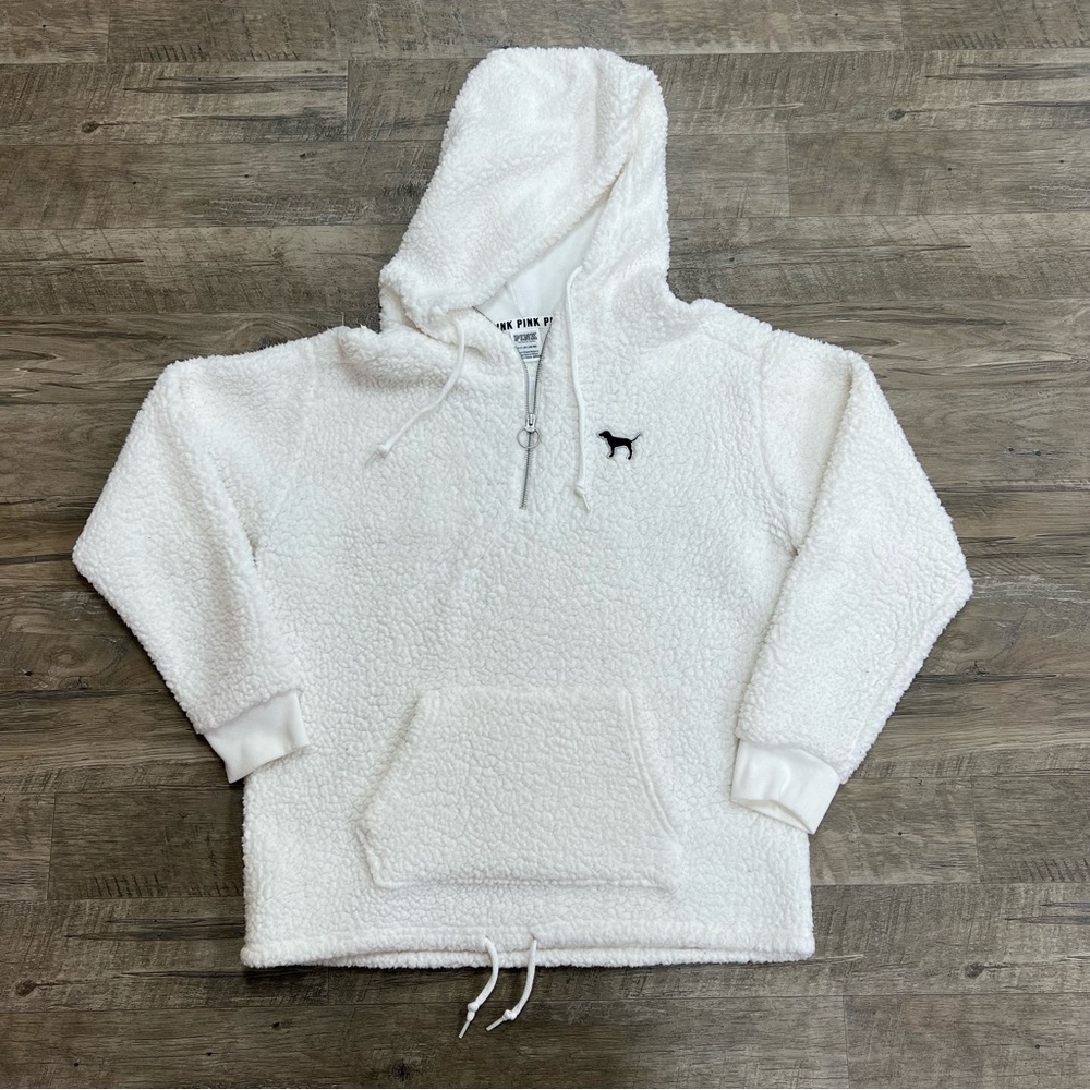 Rare Victoria’s Secret PINK Sherpa Hooded Pullover.